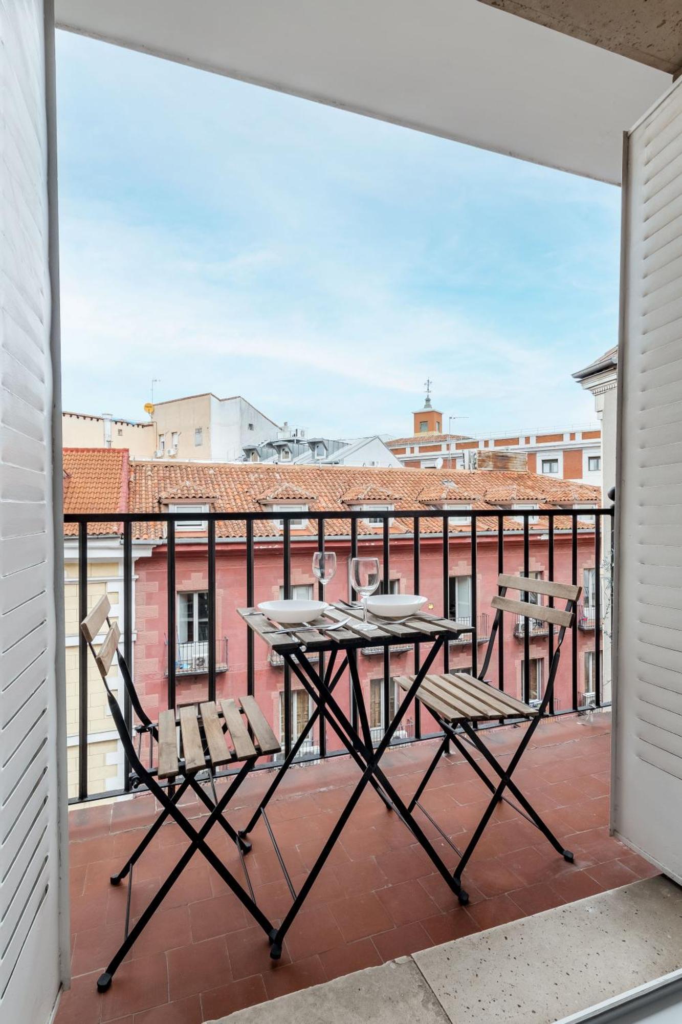 Charming Sol Studios Madrid Eksteriør billede