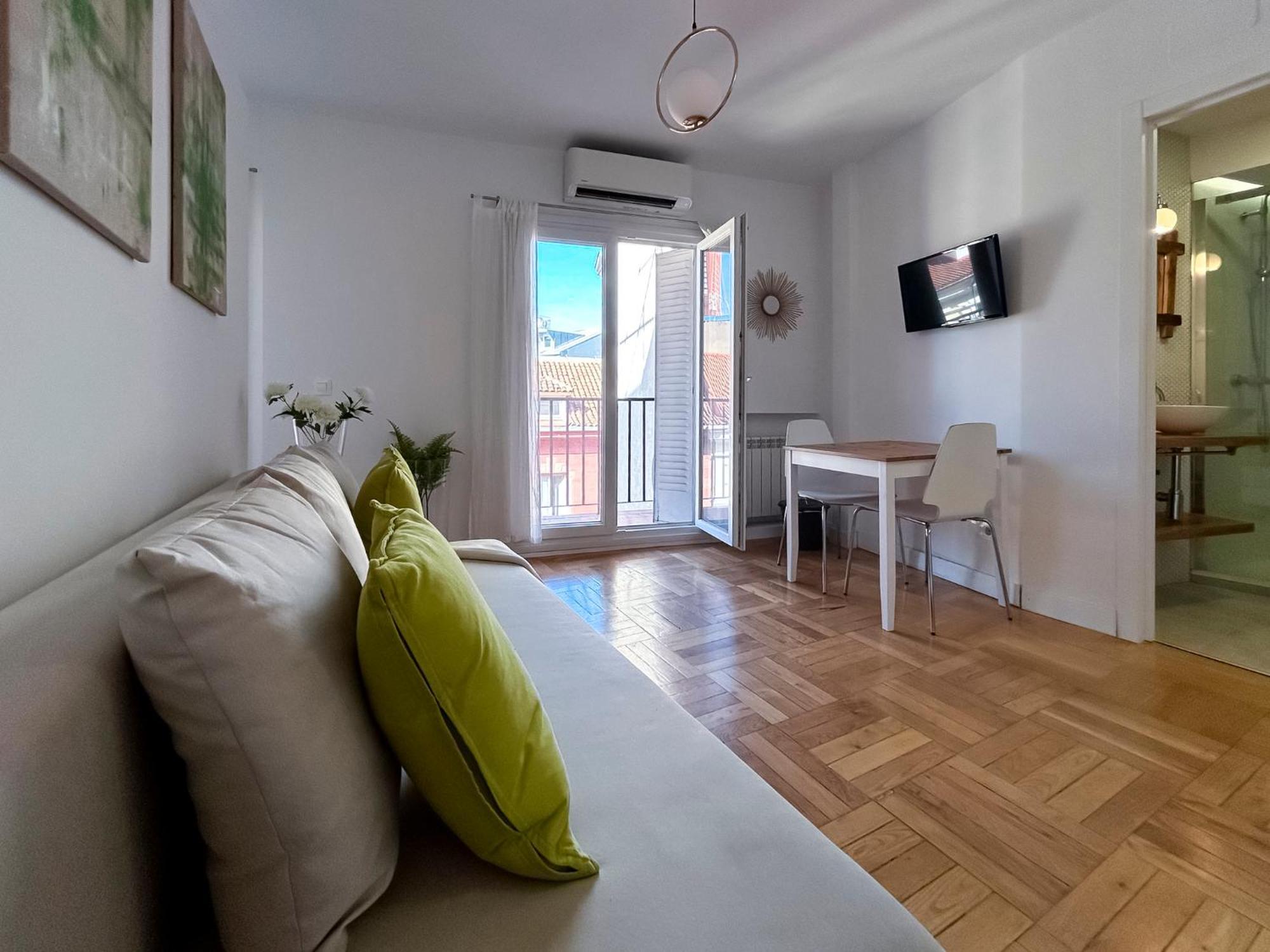 Charming Sol Studios Madrid Eksteriør billede